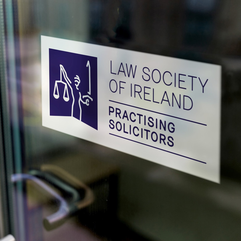 Practising solicitor logo