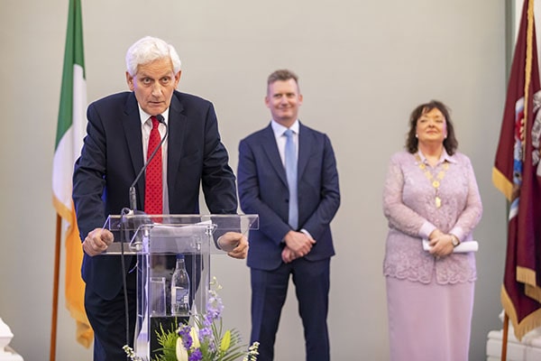 Lawyers of long service honoured by Law Society