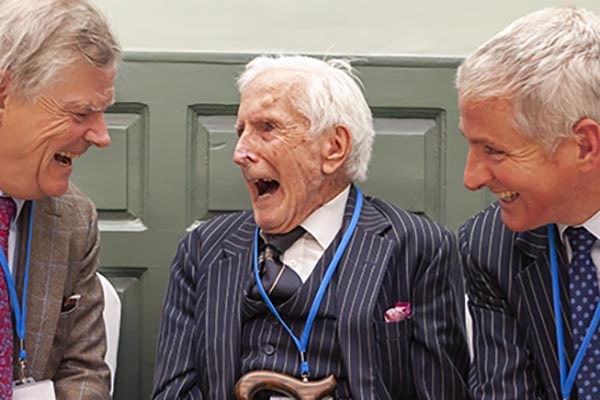 Lawyers of long service honoured by Law Society