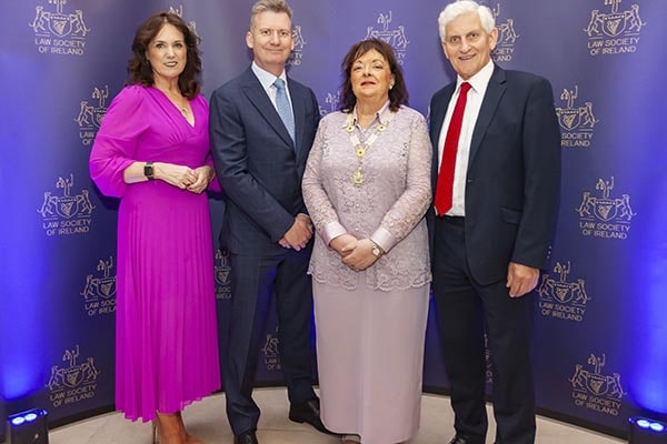 Lawyers of long service honoured by Law Society