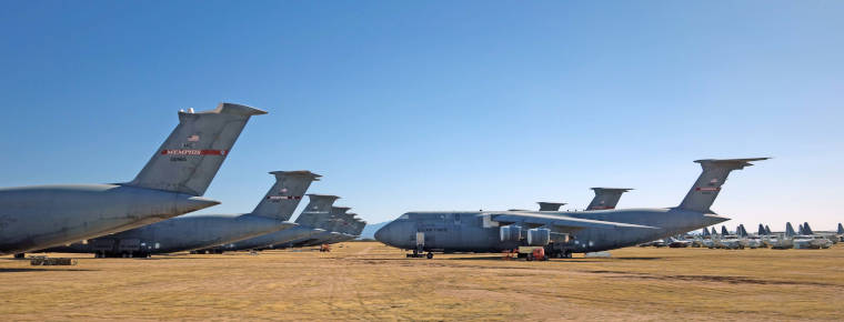 'Glut of metal' as planes come off lease