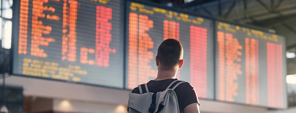 EU ministers back changes to air-passenger rules