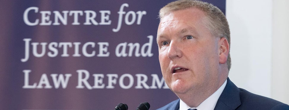 EU urges more measures to cut legal costs