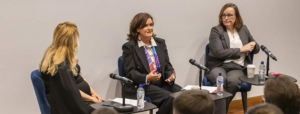 President urges trainees to consider rural practice