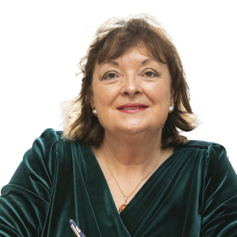 Headshot of Law Society Council member Maura Derivan