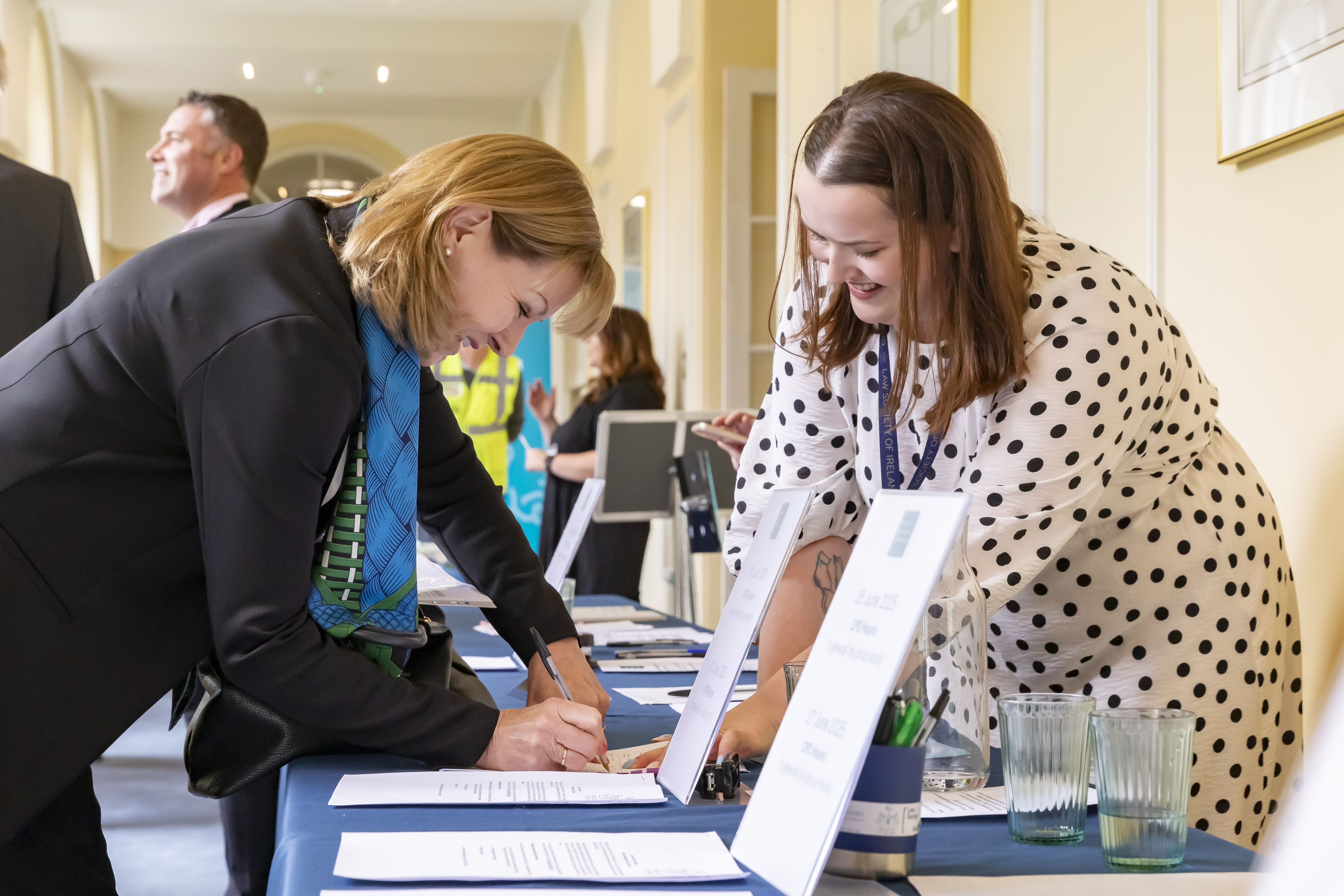 Attendees arriving at the Summer School